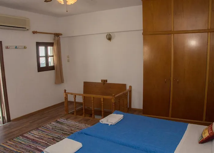 Apartment Jacks Studios *